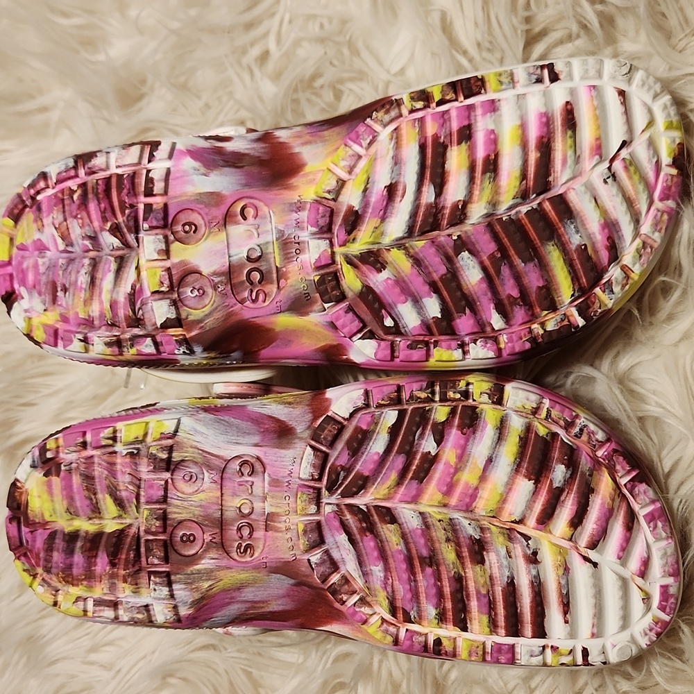 Pink irredesent Crocs Clogs with Heart Charms - Picture 4 of 4